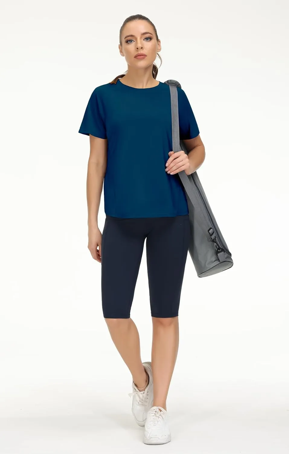 THE GYM PEOPLE Women's Short Sleeve Workout Shirts Breathable Yoga T-Shirts with Side Slits Athletic Tee Tops